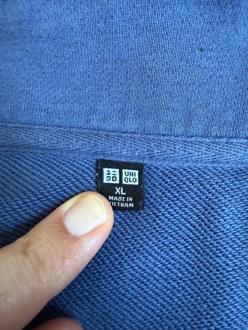 Uniqlo Half Zip - Picture 4 of 5